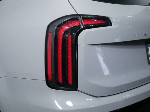 Used 2024 Kia Telluride SX Prestige X-Pro AWD/4WD image 14
