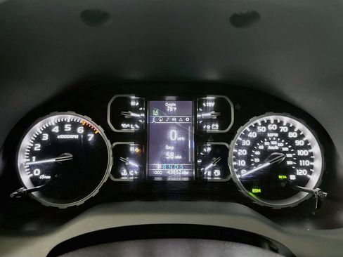 Used 2020 Toyota Tundra Platinum AWD/4WD image 12