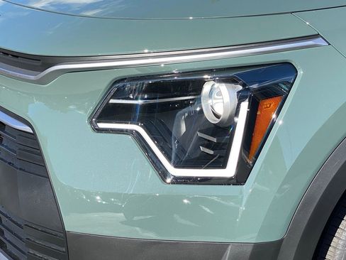 New 2026 Kia Niro EX image 7