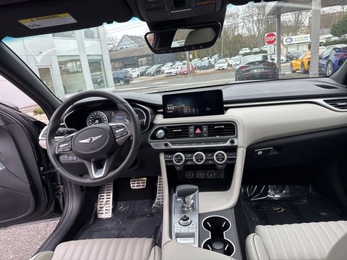 Used 2023 Genesis G70 3.3T w/ Sport Advanced Package image 32