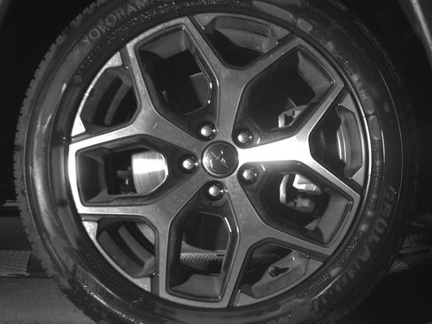 Used 2025 Jeep Compass Limited image 13