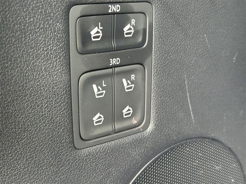 Used 2024 Hyundai Palisade Limited image 13