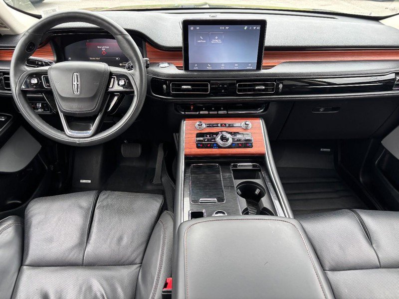 Used 2024 Lincoln Aviator Reserve w/ Equipment Group 201A AWD/4WD image 14
