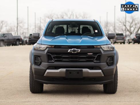 Used 2024 Chevrolet Colorado Trail Boss w/ Advanced Trailering Package image 2