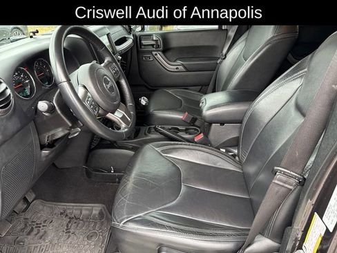 Used 2018 Jeep Wrangler Unlimited Sahara image 17