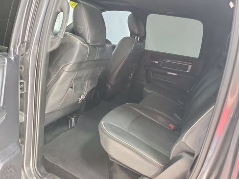 Used 2016 RAM 1500 Limited RWD image 32