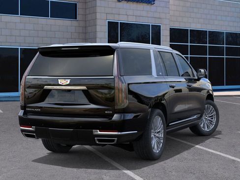 New 2026 Cadillac Escalade ESV Luxury w/ Touring Package image 5