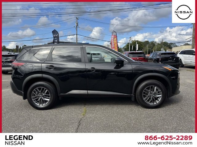 Used 2023 Nissan Rogue S AWD/4WD image 5