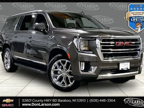Used 2021 GMC Yukon XL SLT w/ SLT Premium Package AWD/4WD image 1