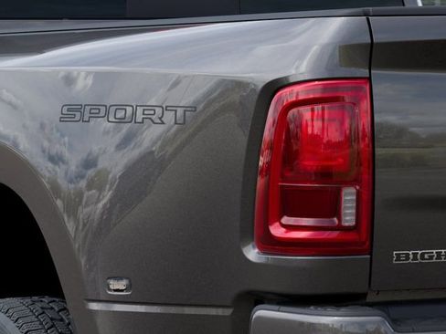 New 2026 RAM 3500 Big Horn AWD/4WD image 9