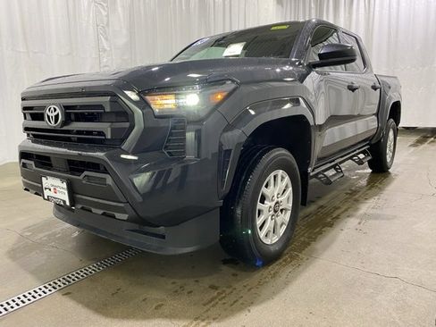 Certified 2024 Toyota Tacoma SR image 24