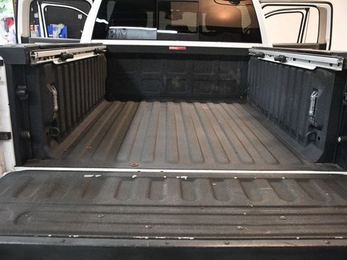 Used 2016 RAM 1500 Lone Star AWD/4WD image 8