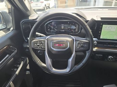 Certified 2025 GMC Sierra 1500 Elevation AWD/4WD image 12