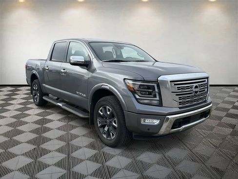 Used 2023 Nissan Titan Platinum Reserve w/ Moonroof Package image 3