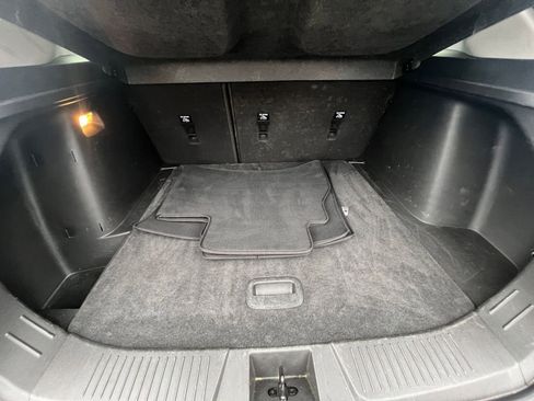 Used 2025 Chevrolet Trax LT image 32