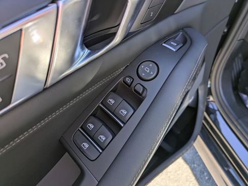 New 2026 BMW X5 xDrive50e w/ M Sport Package image 13