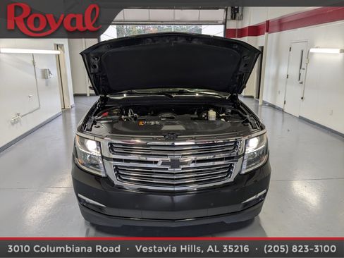 Used 2020 Chevrolet Tahoe Premier w/ Premier 6.2L Value Package image 30