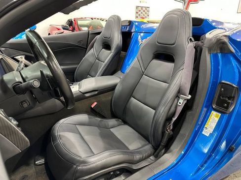 Used 2014 Chevrolet Corvette Stingray Convertible w/ 2LT Preferred Equipment Group RWD image 13