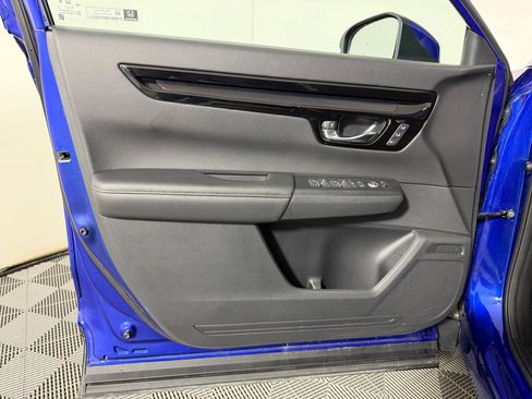 Certified 2025 Honda CR-V EX-L image 19