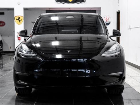 Used 2021 Tesla Model Y Long Range AWD/4WD image 6