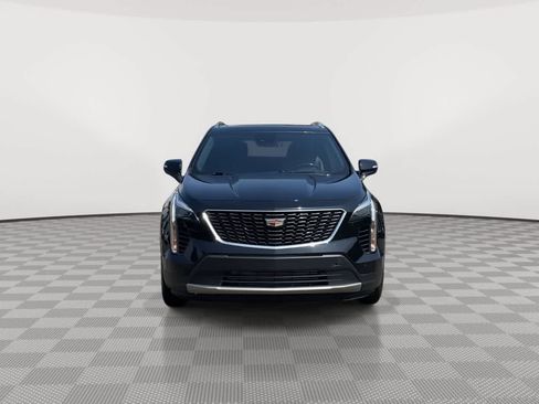 Used 2021 Cadillac XT4 Premium Luxury w/ Cold Weather Package AWD/4WD image 3