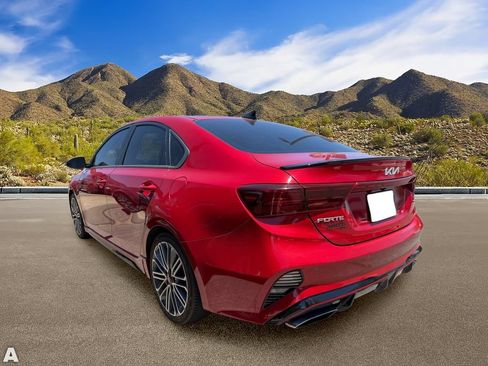 Used 2022 Kia Forte GT w/ GT2 Package FWD image 3