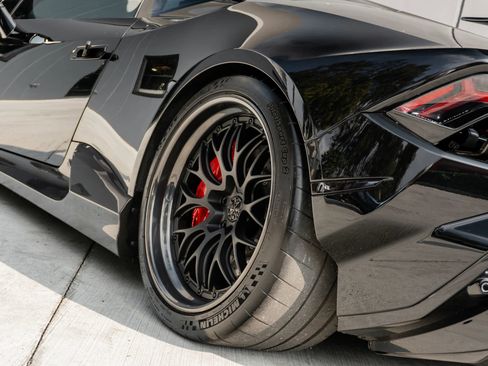 Used 2024 Lamborghini Huracan Tecnica image 52