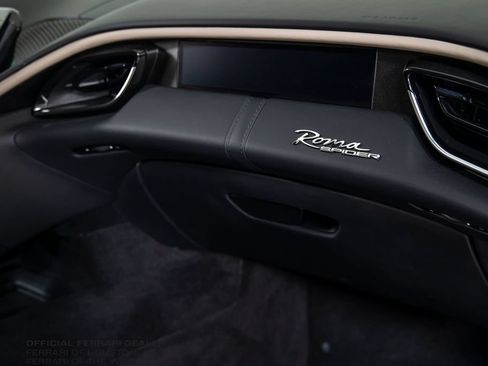 Used 2025 Ferrari Roma Spider RWD image 16