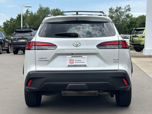 Certified 2024 Toyota Corolla Cross XLE w/ Convenience Package AWD/4WD image 4