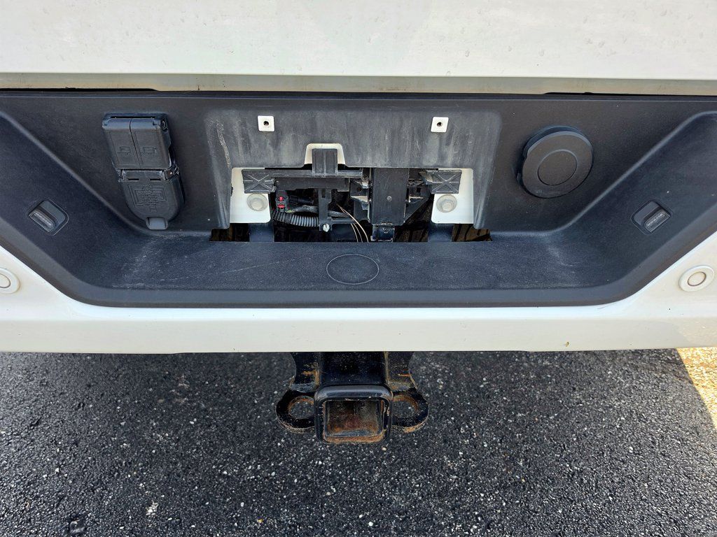 Used 2024 GMC Sierra 2500 AT4 w/ AT4 Premium Plus Package AWD/4WD image 6