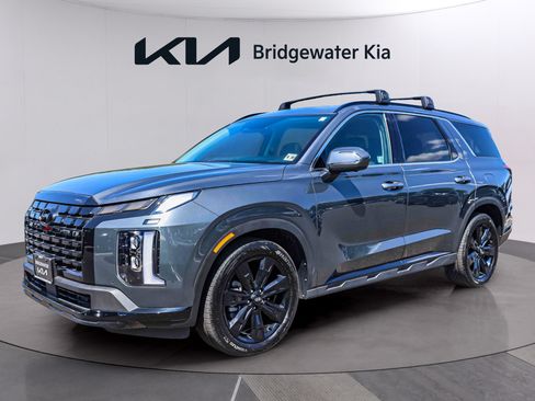 Used 2025 Hyundai Palisade XRT AWD/4WD image 3