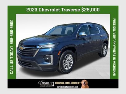 Used 2023 Chevrolet Traverse LT w/ LPO, Floor Liner Package