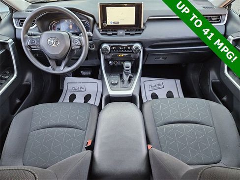 Used 2024 Toyota RAV4 XLE image 12