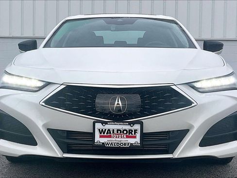 Used 2022 Acura TLX w/ Technology Package image 3