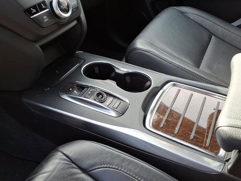 Used 2020 Acura MDX FWD image 19