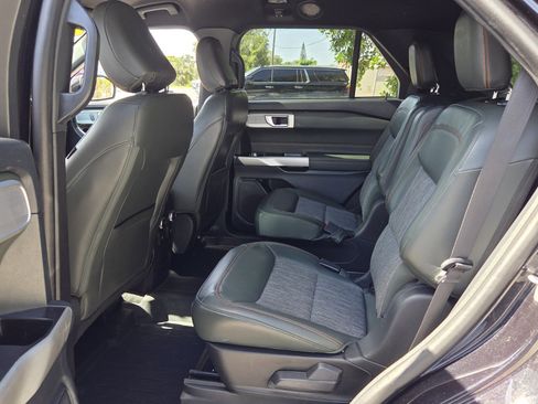 Used 2023 Ford Explorer Timberline w/ Timberline Technology Package AWD/4WD image 11