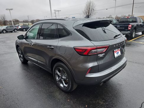 Used 2024 Ford Escape ST-Line w/ Tech Pack #1 image 3