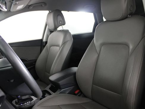 Used 2019 Hyundai Santa Fe XL SE w/ SE Premium Package 02 FWD image 18