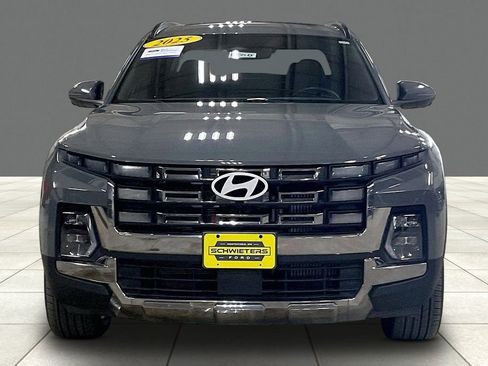 Used 2025 Hyundai Santa Cruz Limited image 3