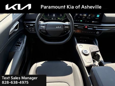 New 2026 Kia Sportage EX image 23