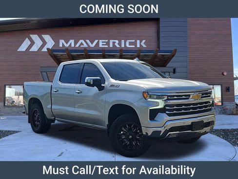Used 2022 Chevrolet Silverado 1500 LTZ AWD/4WD image 1