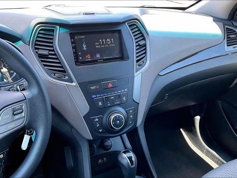 Used 2018 Hyundai Santa Fe Sport FWD image 11