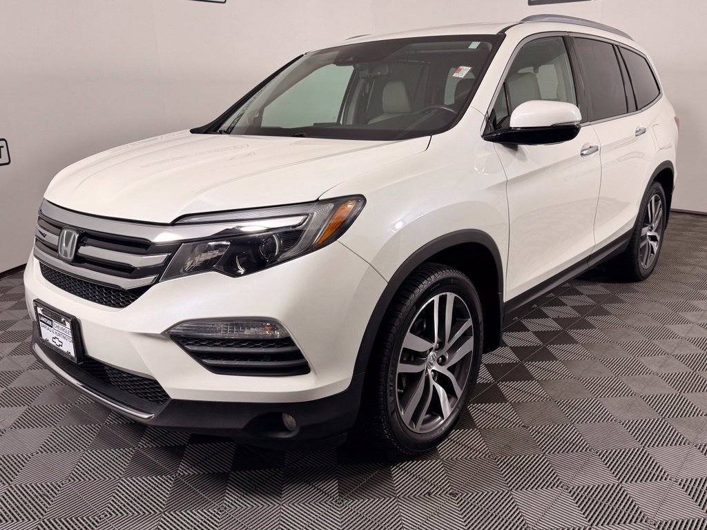Used 2018 Honda Pilot Elite image 2