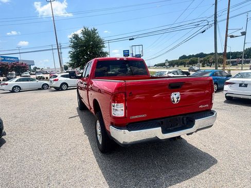 Used 2024 RAM 2500 Big Horn AWD/4WD image 40