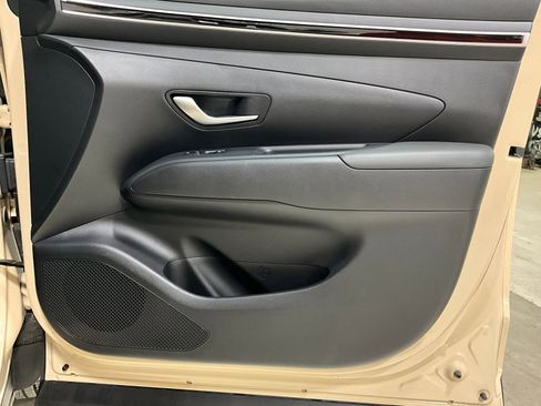 Used 2022 Hyundai Santa Cruz SEL Premium w/ Cargo Package image 22