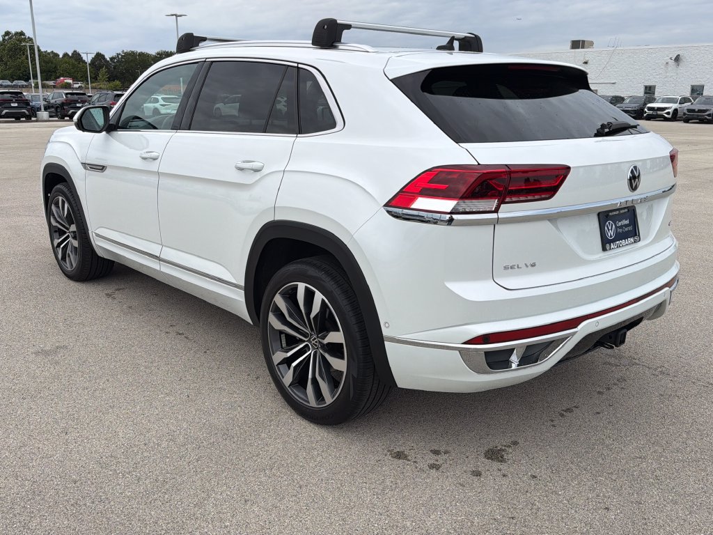 Certified 2023 Volkswagen Atlas Cross Sport SEL Premium R-Line AWD/4WD image 4