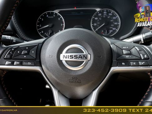 Used 2020 Nissan Sentra SR w/ Premium Package FWD image 23
