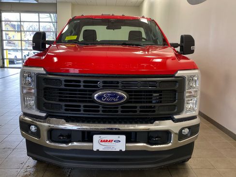 New 2026 Ford F350 XL w/ XL Chrome Package image 3