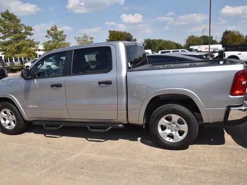 Used 2025 RAM 1500 Big Horn RWD image 8