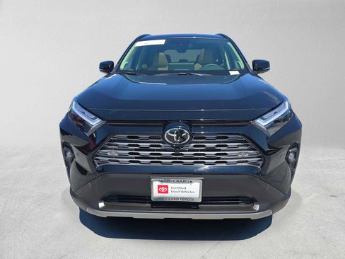 Used 2025 Toyota RAV4 Limited AWD/4WD image 8